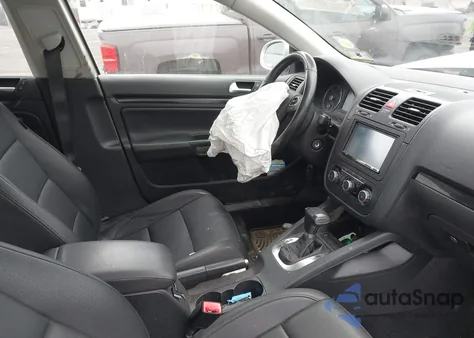 2010 Volkswagen Jetta Tdi from USA, damaged, VIN 3VWRL7AJ5AM178254